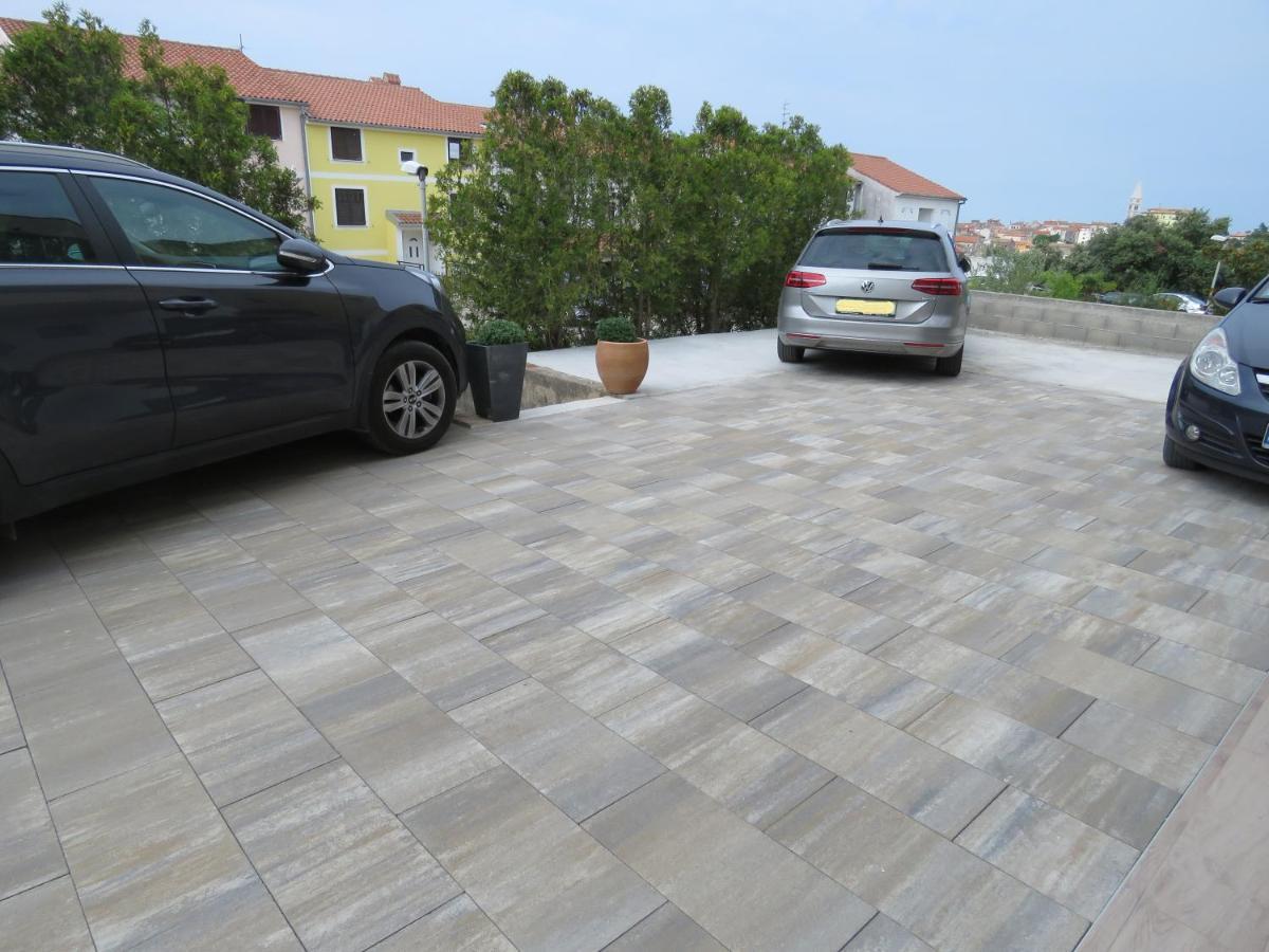 Apartments Villa Urbajs Vrsar Εξωτερικό φωτογραφία